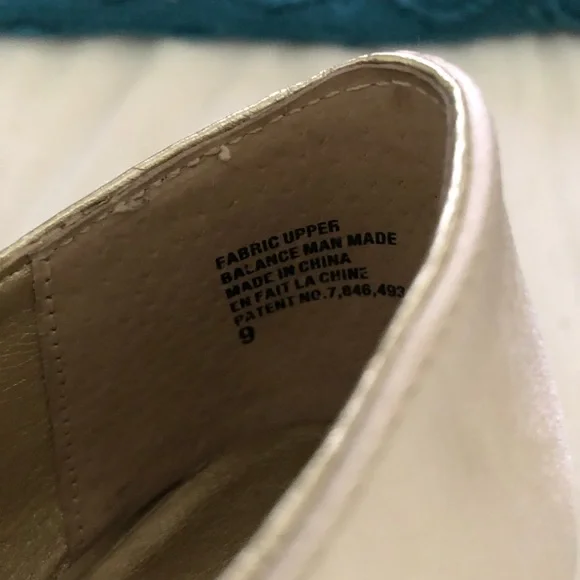 SEYCHELLES // Retro Heels - Picture 8 of 11